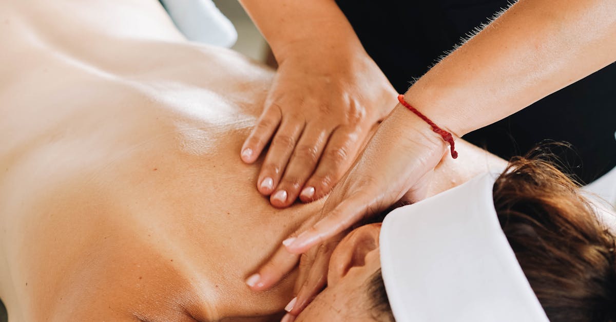 Do couples talk during massage?