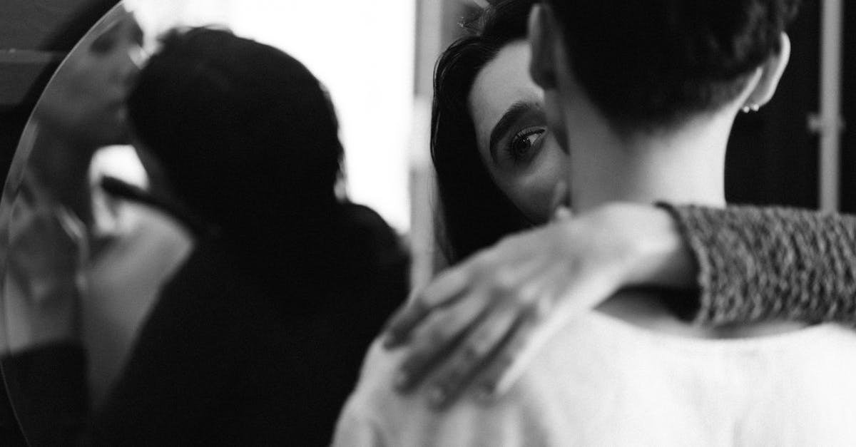 How to Choose the Right Type of Couples Massage for You