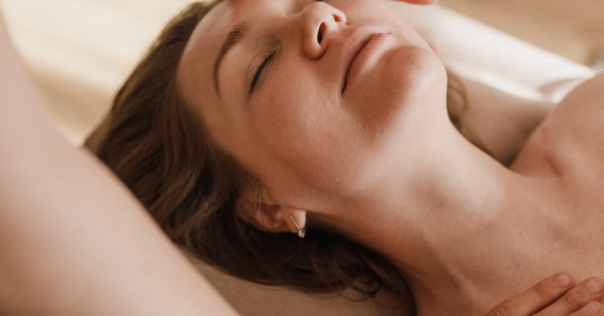 Round Up: Best Couples Massage Techniques to Try Together