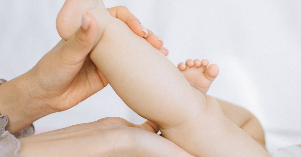 Round Up of the Best Couples Massage Techniques for Relaxation